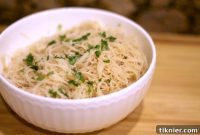 Effortless Garlic Sesame Rice Noodles