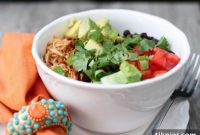 Flavorful Slow Cooker Chicken Enchilada Rice Bowls
