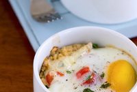 Zesty Baked Eggs with Quinoa and Garden Fresh Salsa