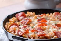 Ultimate Skillet Pizza Pasta Bake