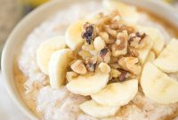 Golden Maple Walnut Banana Oats