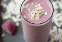 Strawberry Banana Oatmeal Protein Powerhouse Smoothie