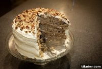 The Best Hummingbird Cake You’ll Ever Bake