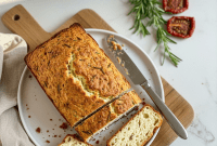 Roasted Garlic & Sun-Dried Tomato Cottage Loaf