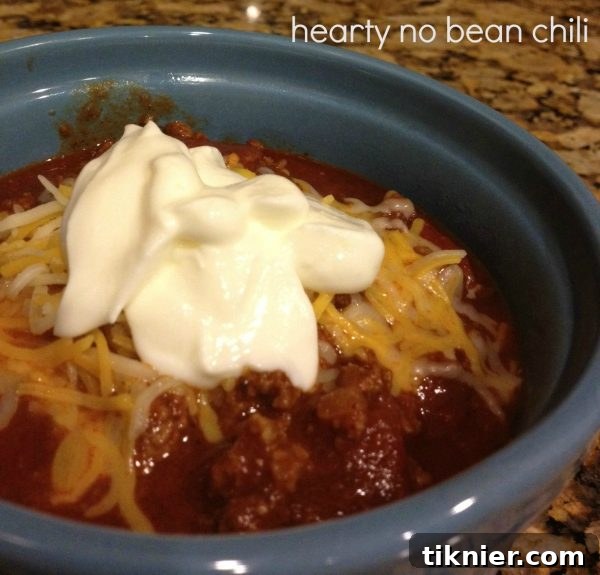 Hearty No Bean Chili Recipe - a delicious beef chili without beans, perfect for dinner parties