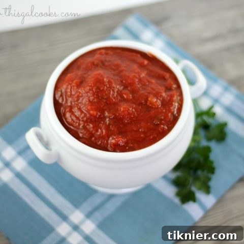 Homemade Spaghetti Sauce with Sausage - A Rich & Flavorful Classic