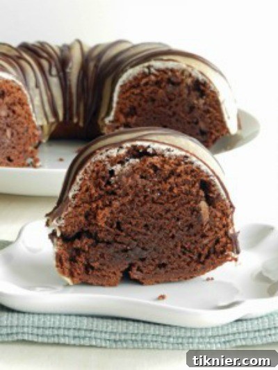 Bailey's Kiss Cocktail Cake, the winning Irish Cream dessert