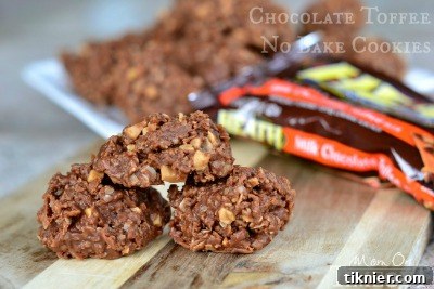 Delicious No Bake Chocolate Toffee Cookies, packed with oats, coconut, and crunchy Heath bar pieces, offering a quick and satisfying dessert.