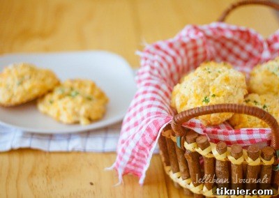 Copycat Red Lobster Biscuits, a popular savory treat
