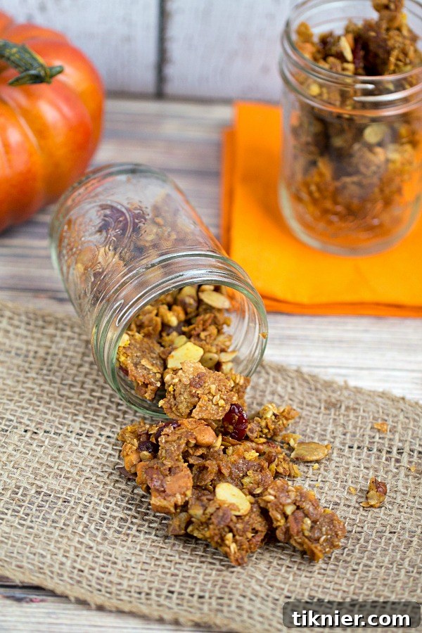 Delicious Autumn Granola Recipe, perfect for fall breakfasts