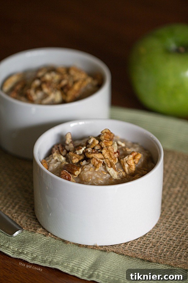 Pin this Apple Pie Oatmeal recipe for later