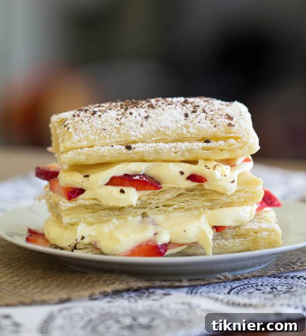 Flaky Strawberry Cheesecake Dream 6 Strawberry Cheesecake Napoleons - This Gal Cooks #dessert #freshfruit #pudding