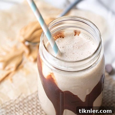 Delicious Chocolate Peanut Butter Banana Smoothie in a glass