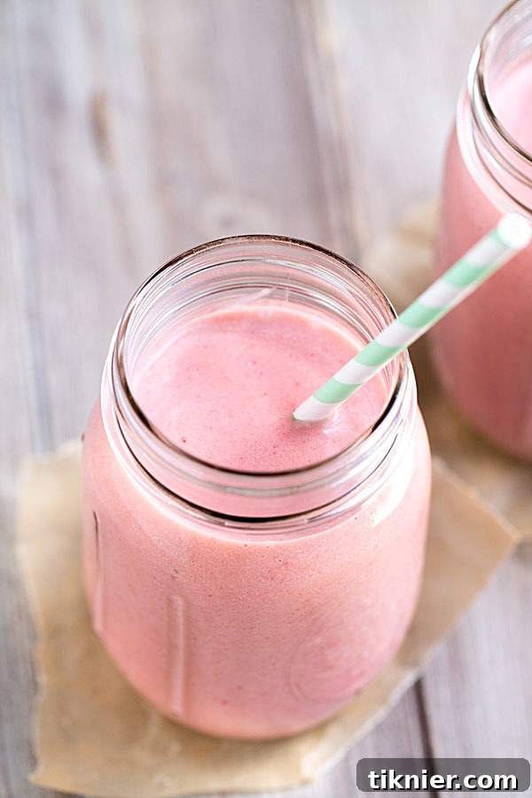 Delicious Strawberry Peach Smoothie for a healthy treat