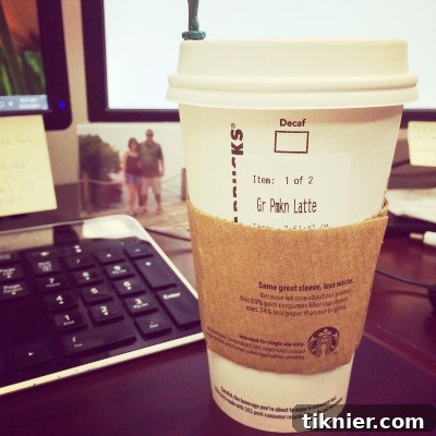 Cozy autumn vibes and pumpkin spice latte