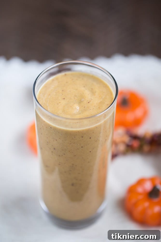 This Pumpkin Banana Bread Smoothie is thick and creamy and actually tastes like banana bread! The not so secret ingredient? FIGS!