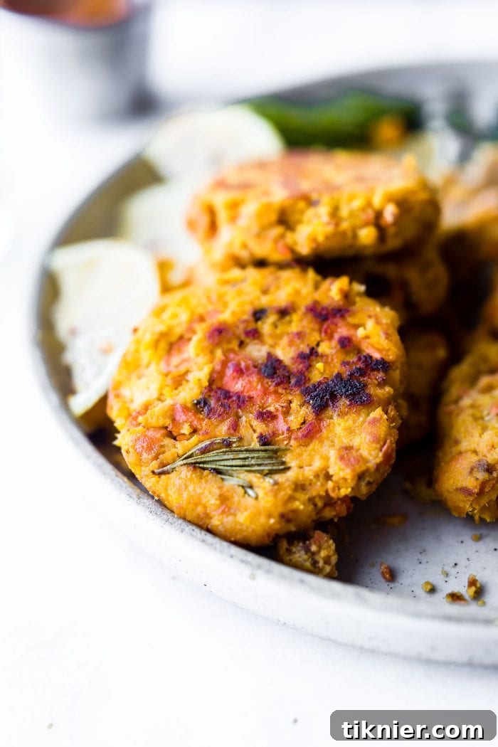 Easy Paleo Salmon Cakes by Cotter Crunch