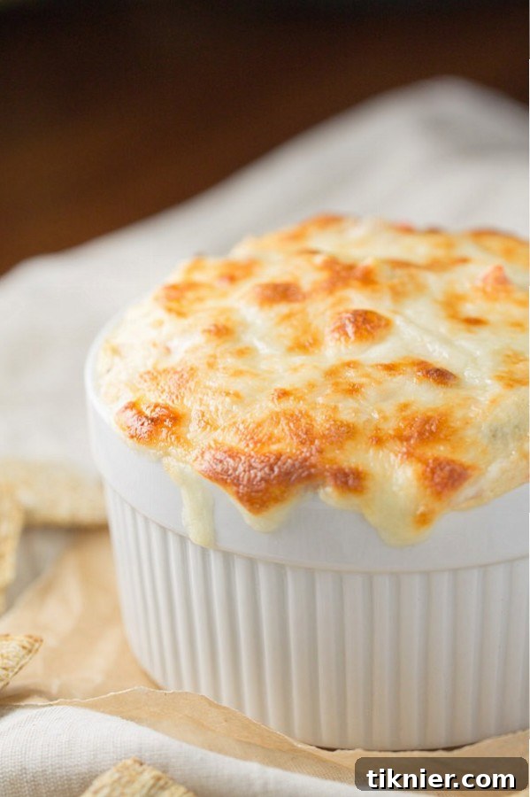 Hot Seafood Artichoke Dip: Creamy, spicy, and cheesy perfection
